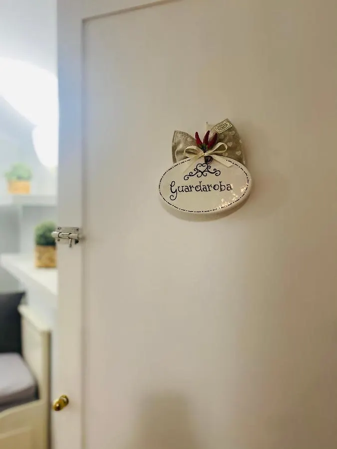 Casa Ninetta - Spaccanapoli - Il Tipico Pianterreno Della Napoli Antica! Neapol